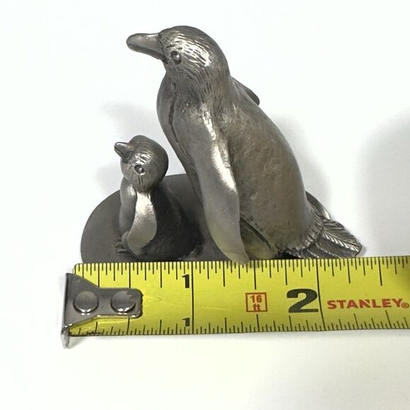 Hudson Mother and Baby Pewter Penguin Figure 1977 70s - Picture 8 of 9